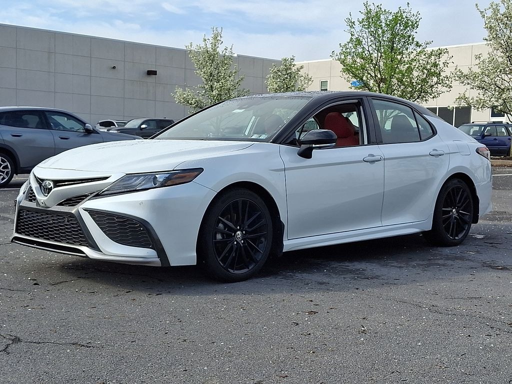 2022 Toyota Camry XSE Auto AWD (Natl) photo 1
