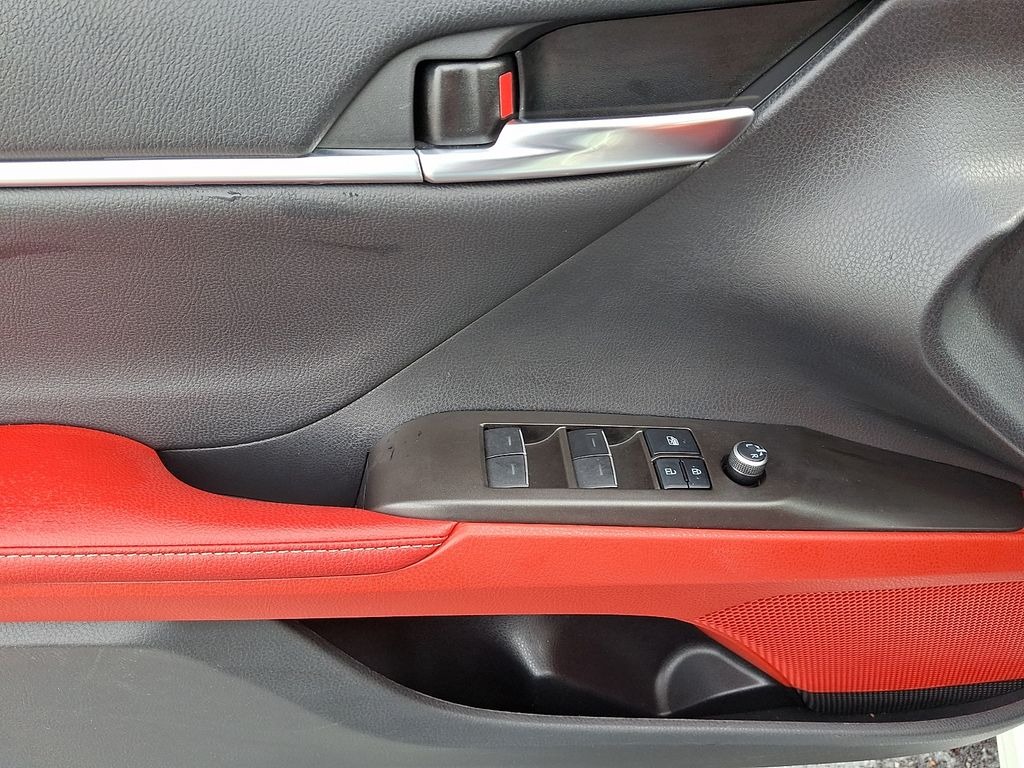 2022 Toyota Camry XSE Auto AWD (Natl) photo 12