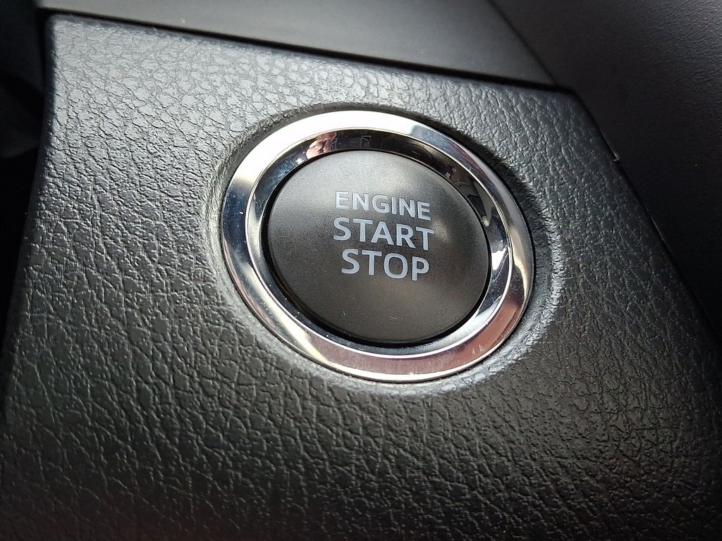 2022 Toyota Camry XSE Auto AWD (Natl) photo 23