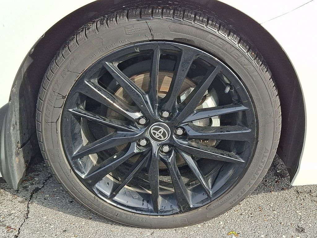 2022 Toyota Camry XSE Auto AWD (Natl) photo 9
